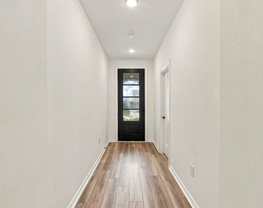14534 Clementine Hall Drive - Photo Thumbnail 6