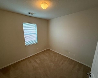 13212 Castlewind Lane - Photo Thumbnail 5