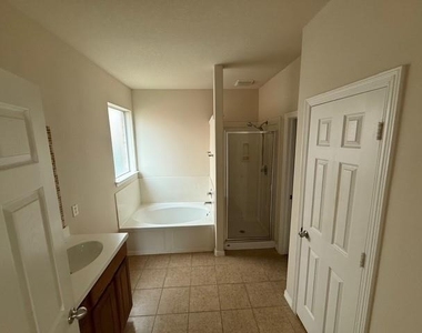 13212 Castlewind Lane - Photo Thumbnail 8