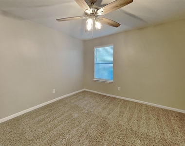 10 Wimberly Way - Photo Thumbnail 15
