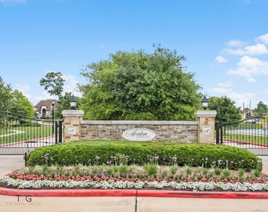 5403 Rouchel Brook Lane - Photo Thumbnail 27