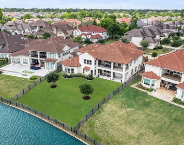 5403 Rouchel Brook Lane - Photo Thumbnail 23