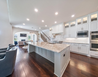 5403 Rouchel Brook Lane - Photo Thumbnail 7