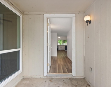 22822 Melham Lane - Photo Thumbnail 2