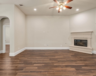 19 Cohasset Place - Photo Thumbnail 21
