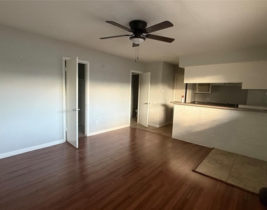1849 Richmond Avenue - Photo Thumbnail 2