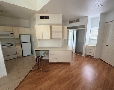 7901 Cambridge Street - Photo Thumbnail 1