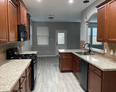 22438 Toronado Ridge Lane - Photo Thumbnail 4