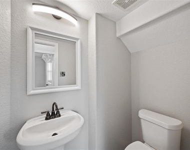 22438 Toronado Ridge Lane - Photo Thumbnail 8