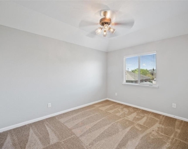 22438 Toronado Ridge Lane - Photo Thumbnail 14