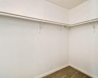 15107 Trinity Meadow Drive - Photo Thumbnail 21