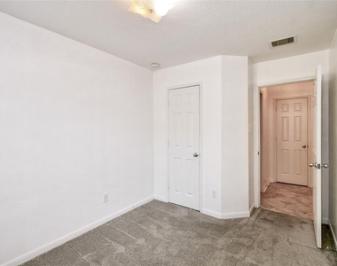 15107 Trinity Meadow Drive - Photo Thumbnail 6