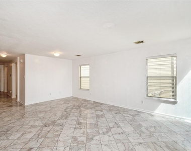 15107 Trinity Meadow Drive - Photo Thumbnail 14