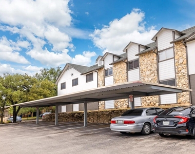 8100 N N Mopac Expressway - Photo Thumbnail 7