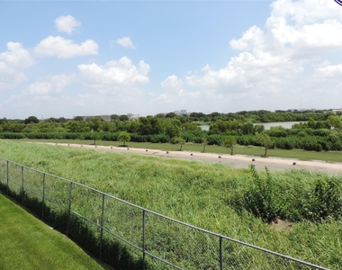 10555 Turtlewood Court - Photo Thumbnail 1