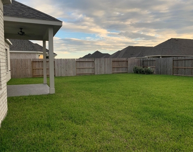 8611 Jetty Glen Drive - Photo Thumbnail 20