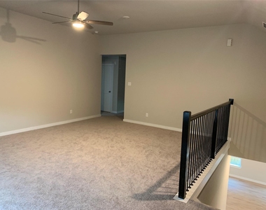 8611 Jetty Glen Drive - Photo Thumbnail 19