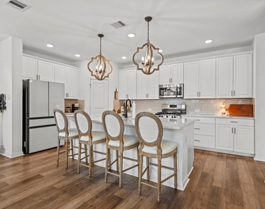 42462 Quail Valley Lane - Photo Thumbnail 8
