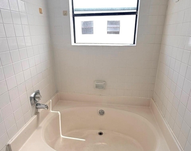 7901 Cambridge Street - Photo Thumbnail 6