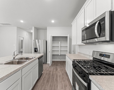 20802 Adventure Way - Photo Thumbnail 13
