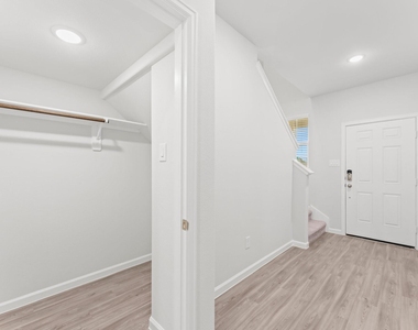 20802 Adventure Way - Photo Thumbnail 6