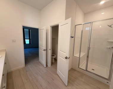 4922 Sand Clouds Drive - Photo Thumbnail 21