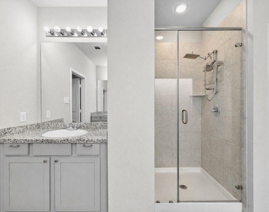6002 Rivercane Way - Photo Thumbnail 17