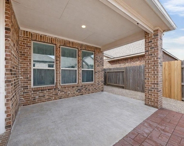 6002 Rivercane Way - Photo Thumbnail 36