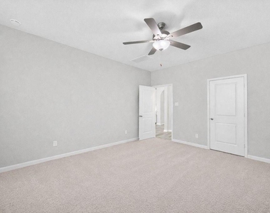 6002 Rivercane Way - Photo Thumbnail 15