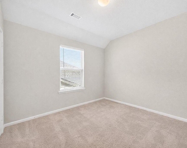 6002 Rivercane Way - Photo Thumbnail 29