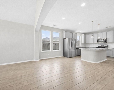 6002 Rivercane Way - Photo Thumbnail 12