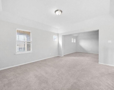 6002 Rivercane Way - Photo Thumbnail 22