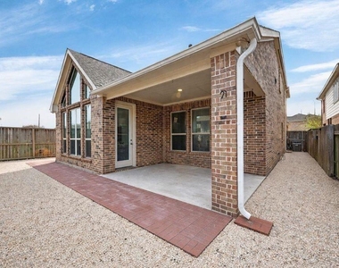 6002 Rivercane Way - Photo Thumbnail 32