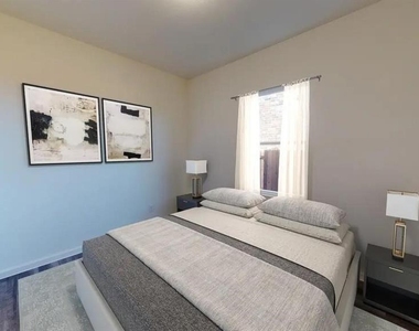 22495 Kinley Street - Photo Thumbnail 3