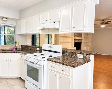 1326 Barrowgate Drive - Photo Thumbnail 17