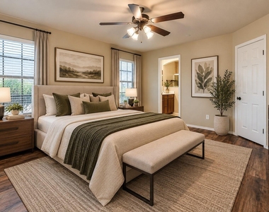 1123 Sophia Street - Photo Thumbnail 2