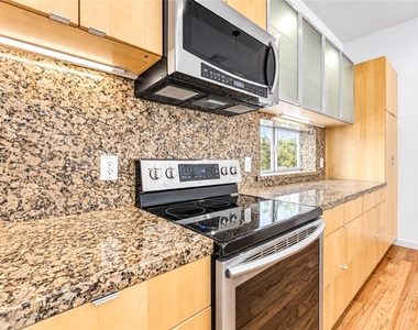 2234 Leeland Street - Photo Thumbnail 37