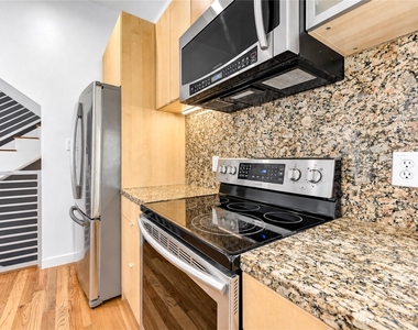 2234 Leeland Street - Photo Thumbnail 35