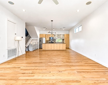2234 Leeland Street - Photo Thumbnail 27
