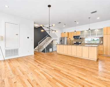 2234 Leeland Street - Photo Thumbnail 23