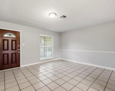 4902 Ridgestone Street - Photo Thumbnail 3