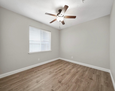 4414 Casey Circle - Photo Thumbnail 11