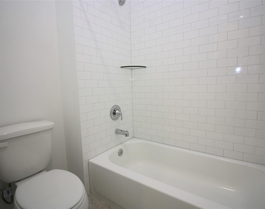 6527 Scarlet Pond Lane - Photo Thumbnail 29
