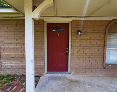 9325 Kentshire Dr - Photo Thumbnail 1