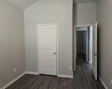107 Piney Pathway - Photo Thumbnail 22