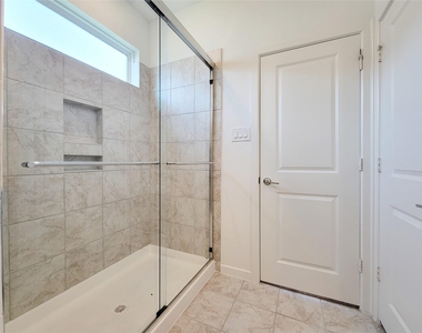 7730 Primrose Myrtle Lane - Photo Thumbnail 14