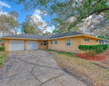 6130 Shadow Crest Street - Photo Thumbnail 31