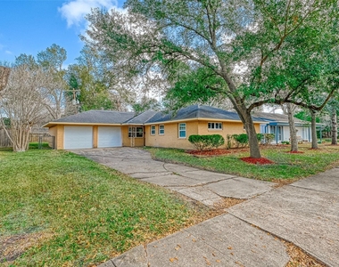 6130 Shadow Crest Street - Photo Thumbnail 35
