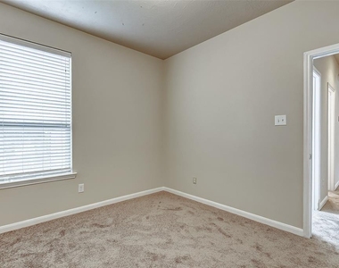 22402 Lavaca Ranch Lane - Photo Thumbnail 5
