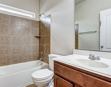 22402 Lavaca Ranch Lane - Photo Thumbnail 6